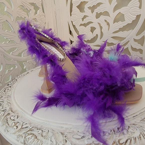 Sample Pair Only "VIOLET RAE" Feather Ankle Strap Heels - Picture 9 of 10